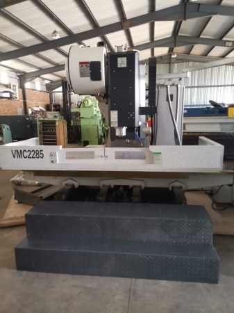 WMC 2285 WITH 4TH AND 5TH AXIS_0x450